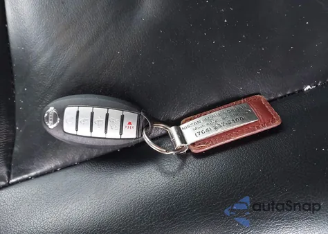 2017 Nissan Pathfinder Sl из США, поврежденный, VIN 5N1DR2MN0HC660974